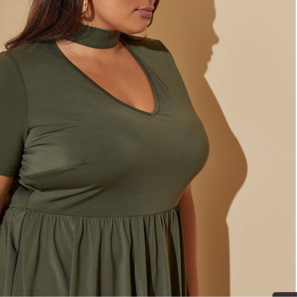 Plus ASHLEY STEWART Deep Green Cutout Peplum Knit Top 18/20 - Picture 2 of 4
